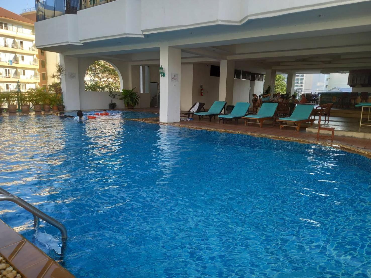 פאטאיה Mike Beach Resort מראה חיצוני תמונה