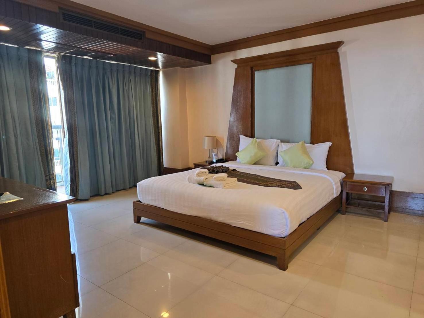 פאטאיה Mike Beach Resort מראה חיצוני תמונה