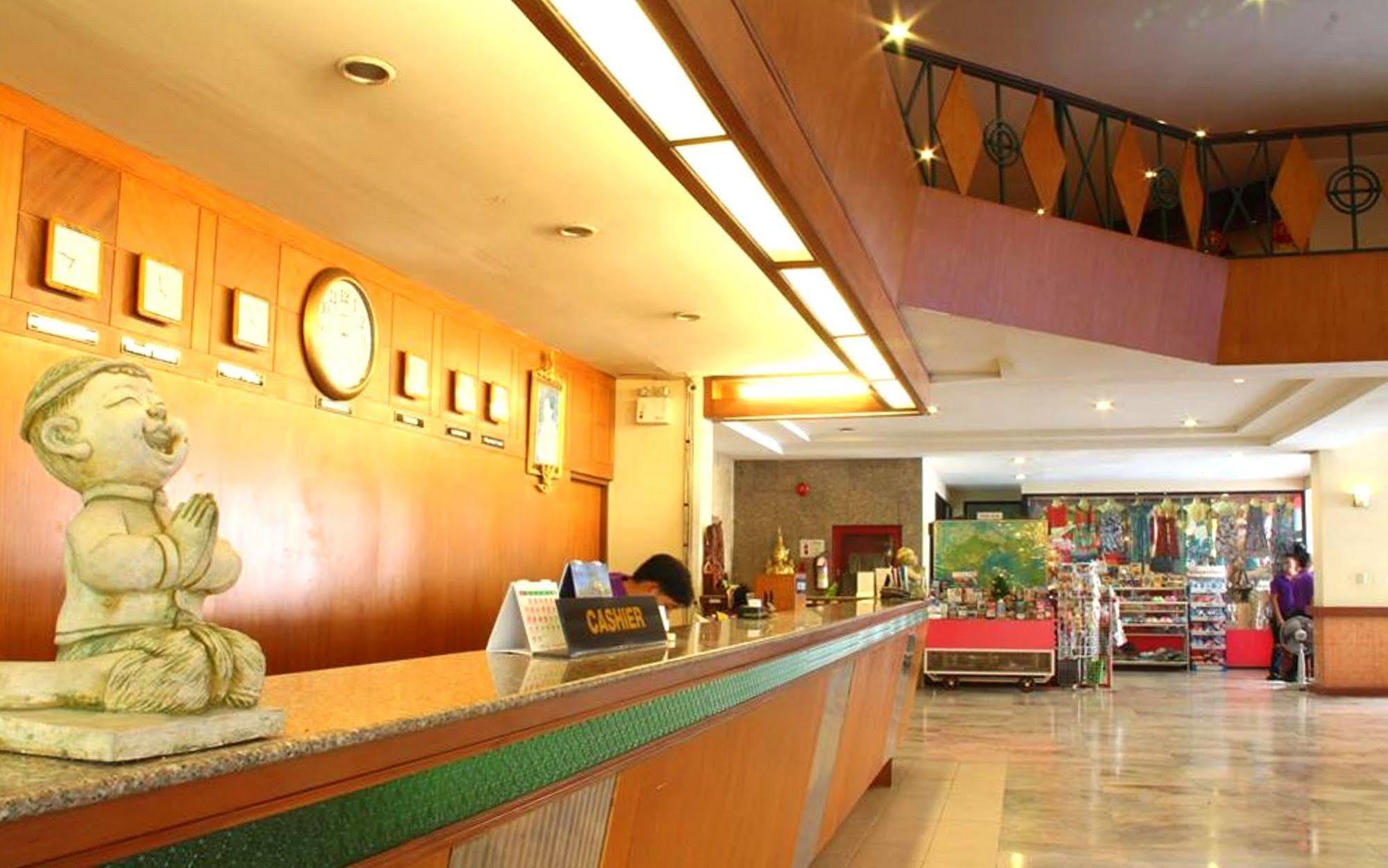 פאטאיה Mike Beach Resort מראה חיצוני תמונה